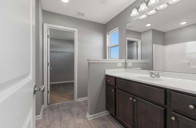 Building Photo - 8113 Driftwood Lp