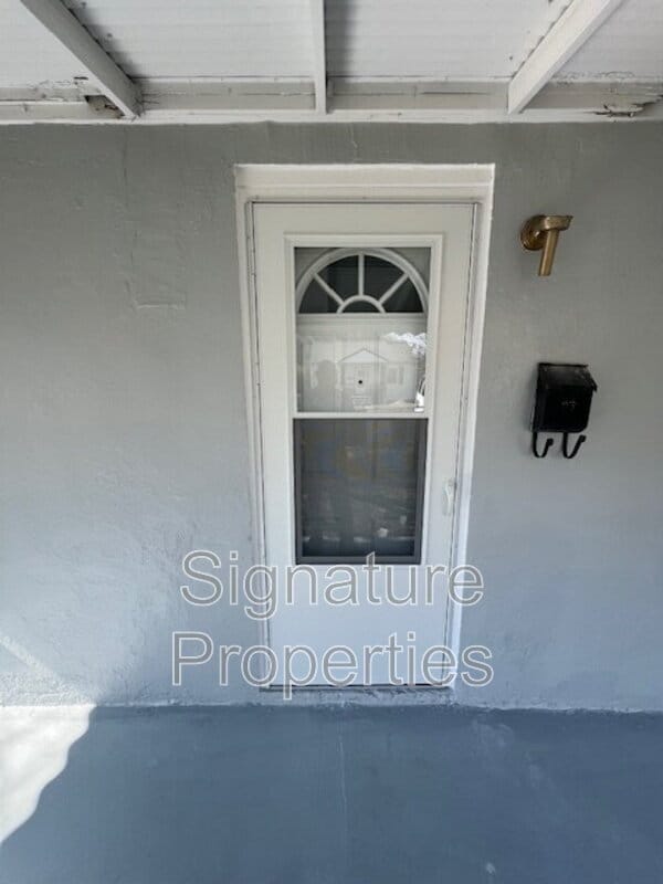 Building Photo - 1108 Sumpter St