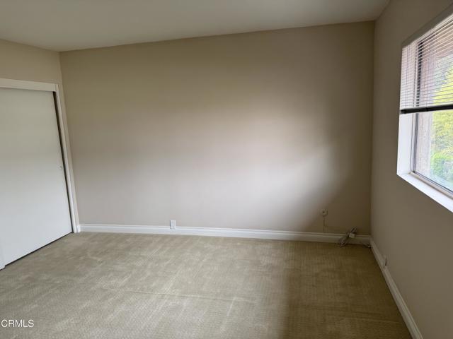 Building Photo - 113 N Almansor St