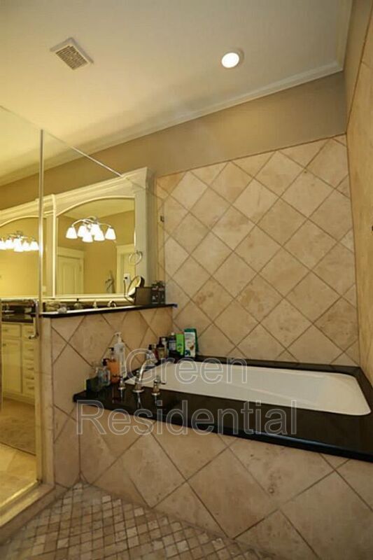 Building Photo - 1419 Beachton St