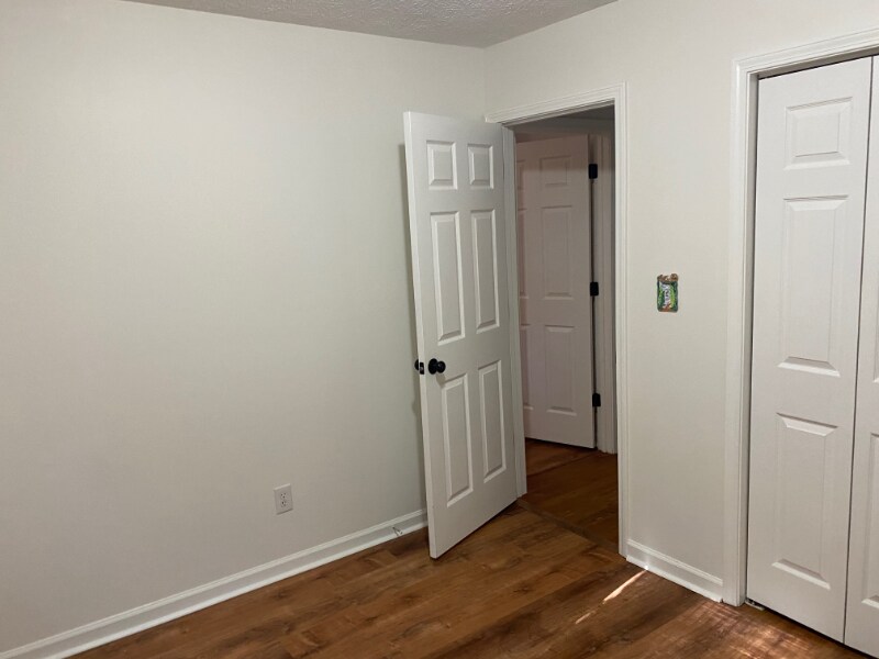 Building Photo - 4331 Whiteleaf Way