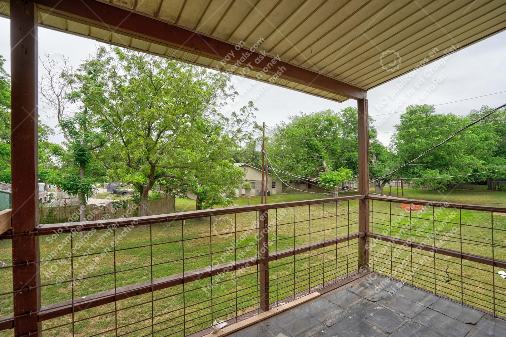 Building Photo - 748 Old Martindale Rd