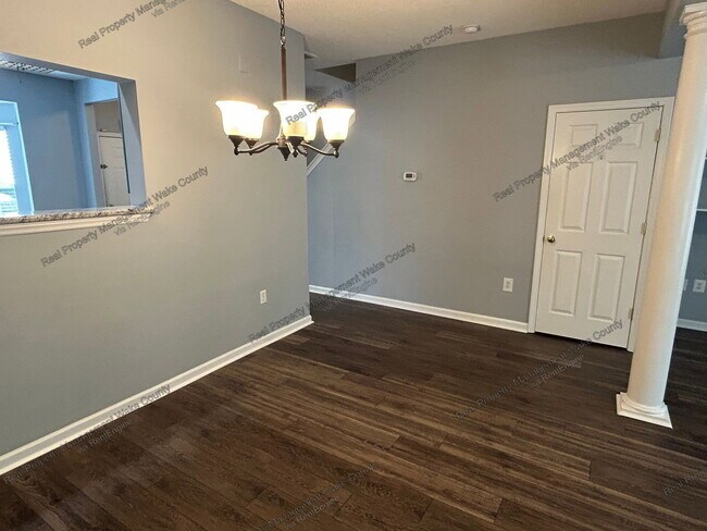 Building Photo - 10815 Galand Ct