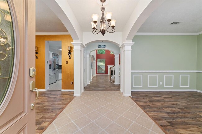 Building Photo - 10711 Castle Hills Ct