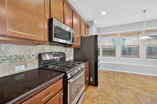 Building Photo - 20718 Bandrock Terrace