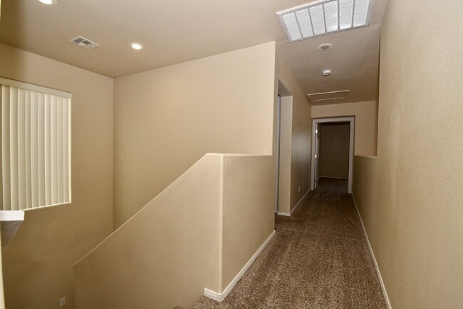 Building Photo - Beautiful Southwest 2-Story Home with Spacious Layout & Covered Patio
