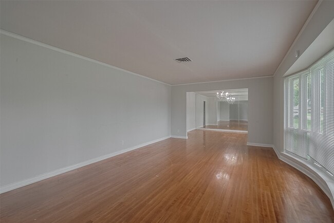Building Photo - 4115 Mischire Dr