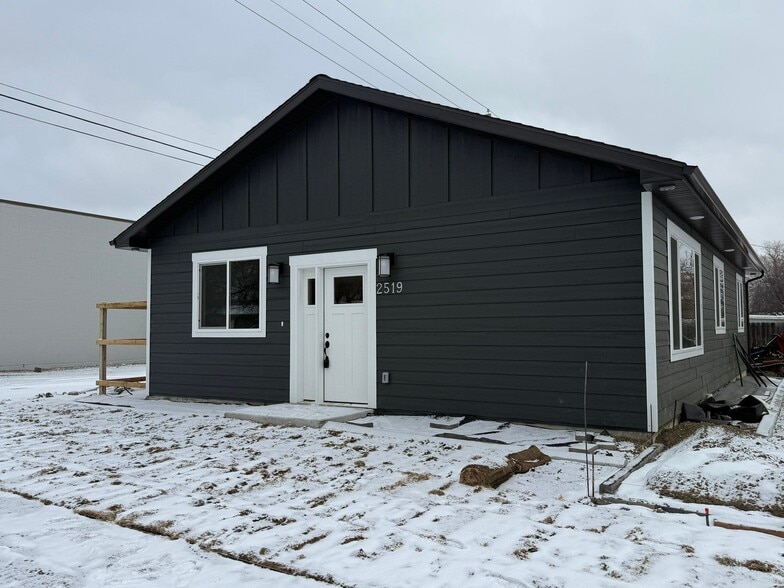 Building Photo - 2519 Arnold Ln