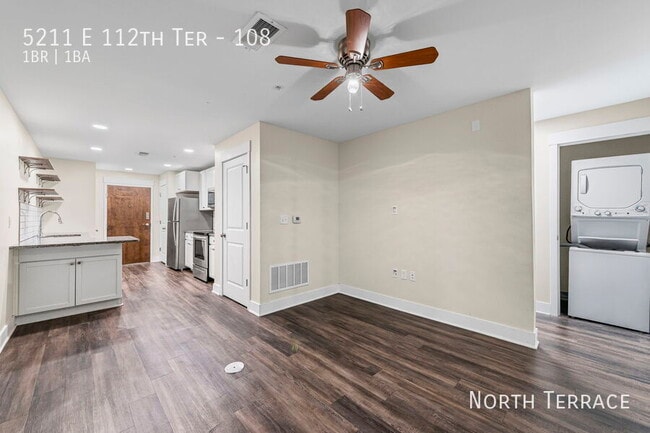 Building Photo - 5211 E 112 Terrace