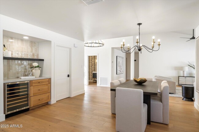 Building Photo - 7553 E Woodshire Cove