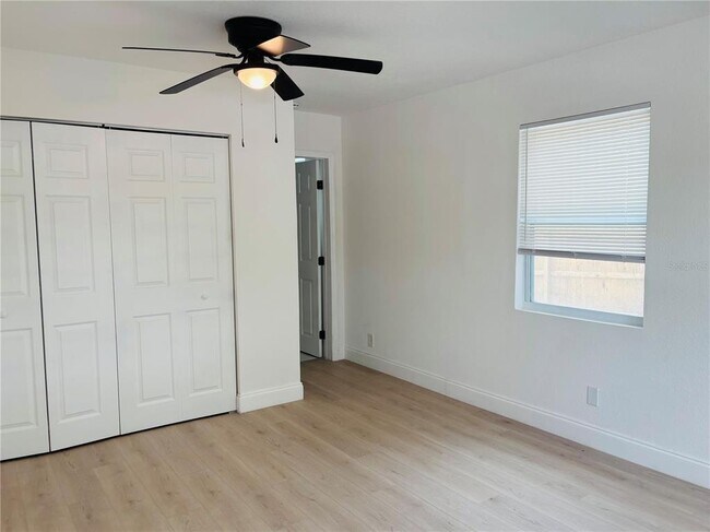 Building Photo - 12909 Forest Hills Dr