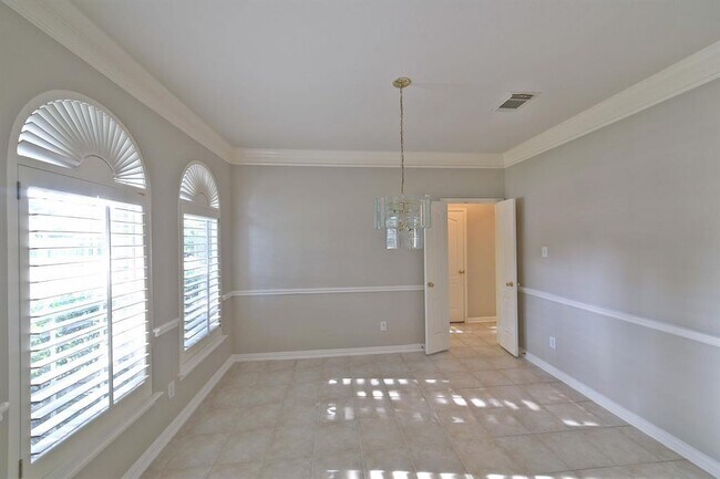 Building Photo - 407 Groveton Ridge Ln
