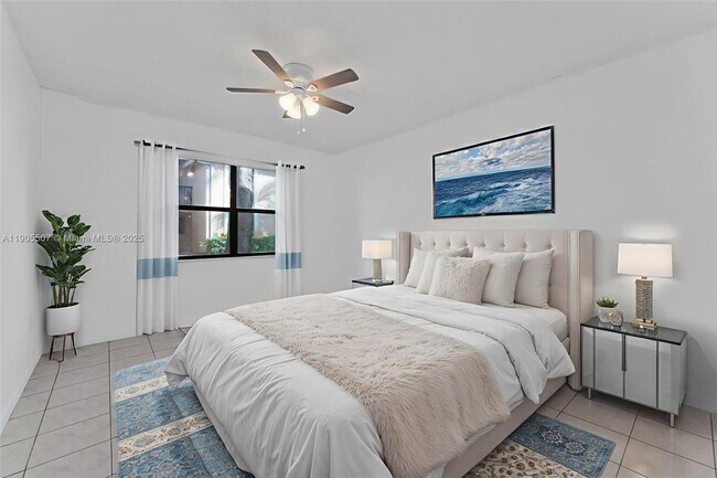 Building Photo - 9730 Hammocks Blvd