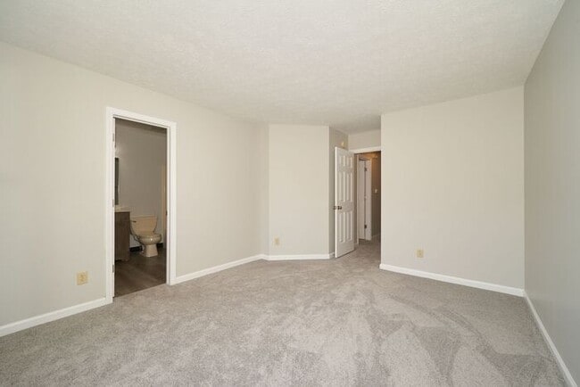 Building Photo - Great Brownsburg Home!