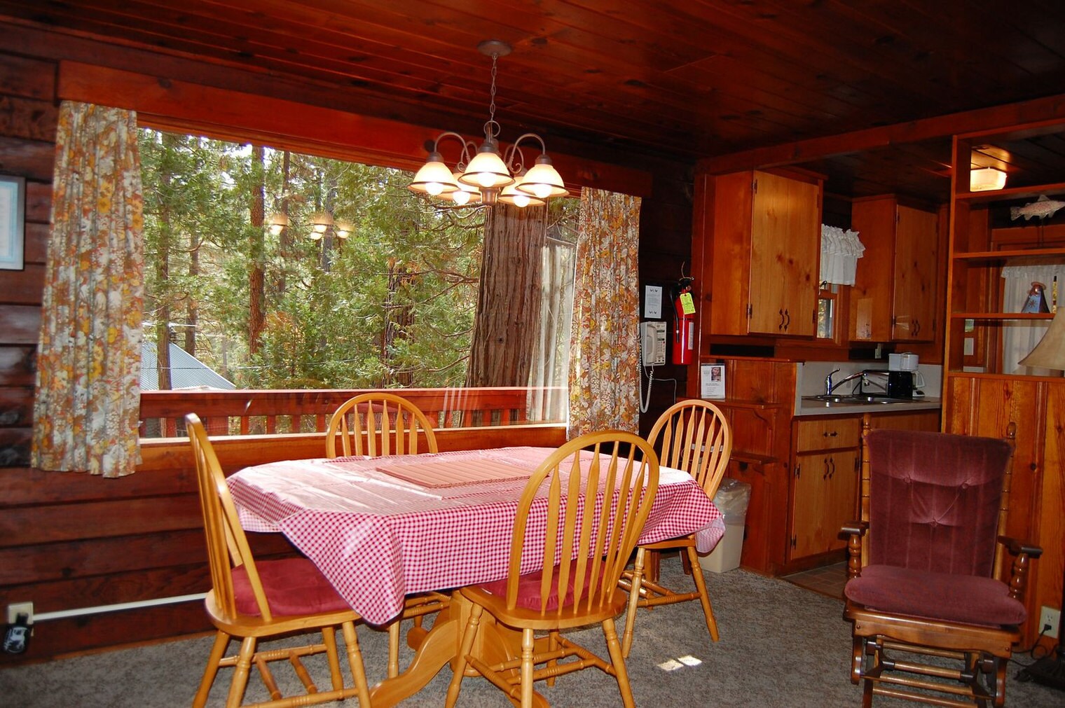 Building Photo - 8037 Woodpecker Way