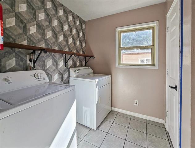 Building Photo - 7306 Oakmore Dr