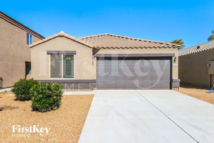 Primary Photo - 4604 E Jadeite Dr