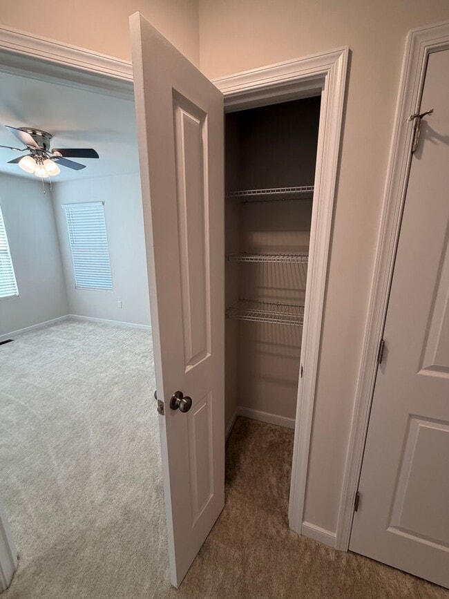 Building Photo - Modern Two-Story Townhome with Open Floor Plan and Garage