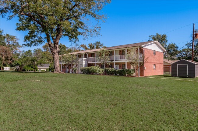 Building Photo - 2105 Avenue N