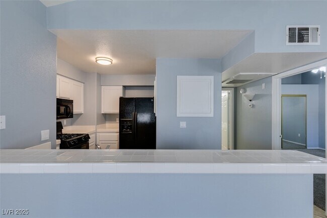 Building Photo - 2251 Wigwam Pkwy