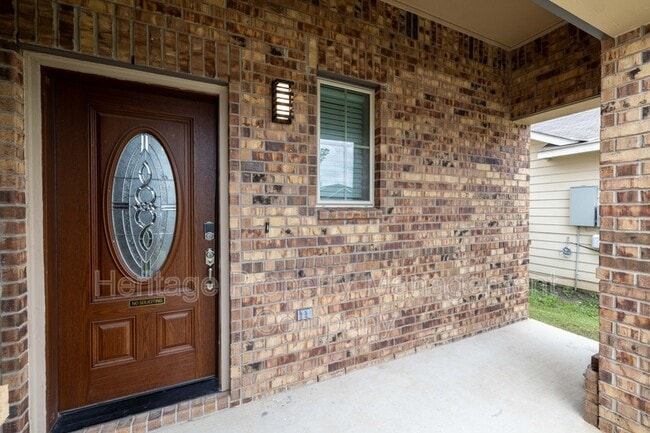 Building Photo - 10238 Midsummer Meadow