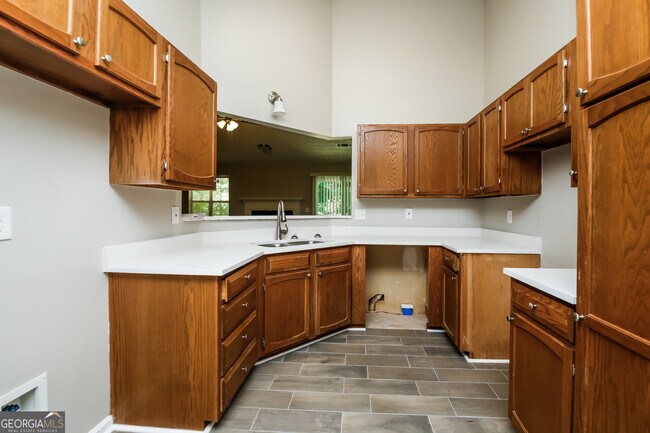 Building Photo - 4508 High Grove Ct NW