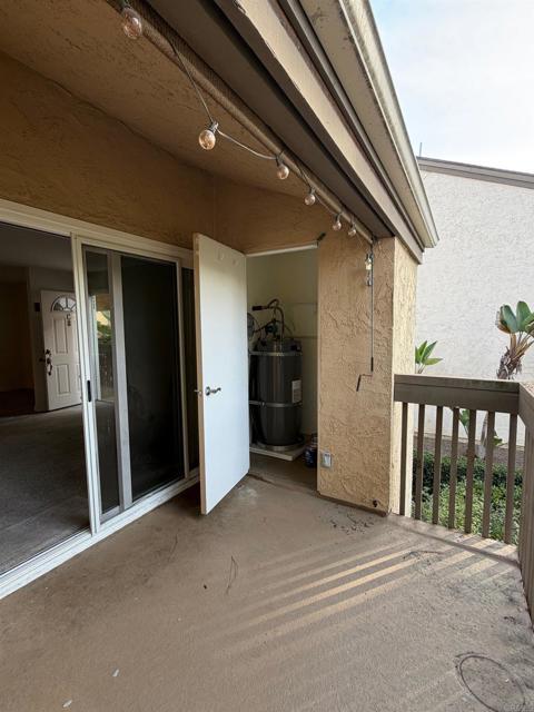 Building Photo - 8680 Via Mallorca