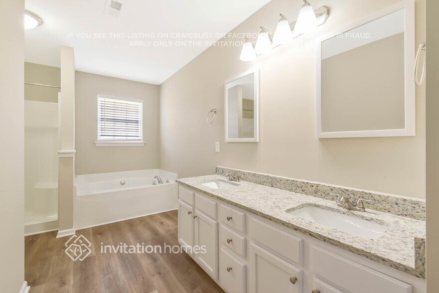 Building Photo - 4664 Cedar Rock Dr