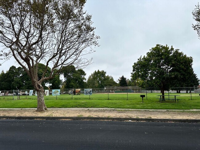 Building Photo - 53 E Richmond Ave.