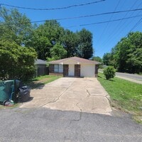 Building Photo - 3713 Gayton St