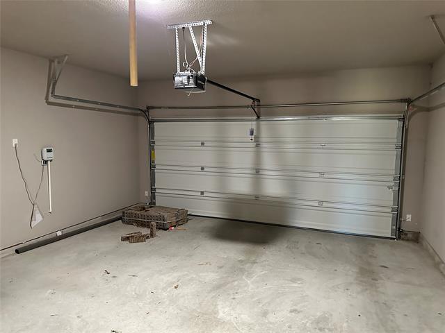 Building Photo - 7817 Ashwood Dr