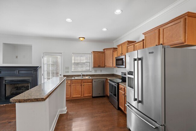 Building Photo - 1112 Woodbury Falls Ct