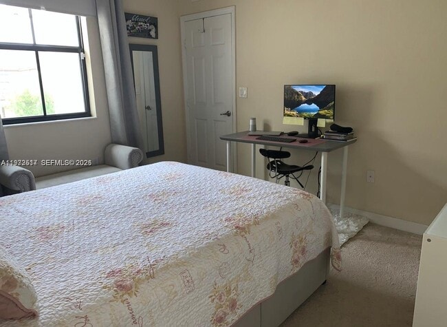 Building Photo - 3392 W 90th Terrace