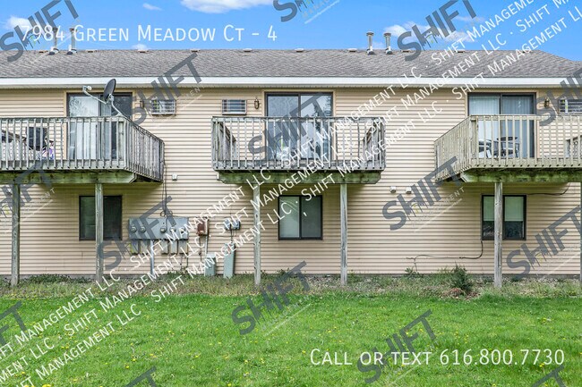 Building Photo - 7984 Green Meadow Ct