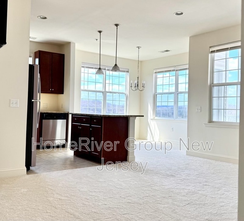Building Photo - 4205 Ramapo Ct