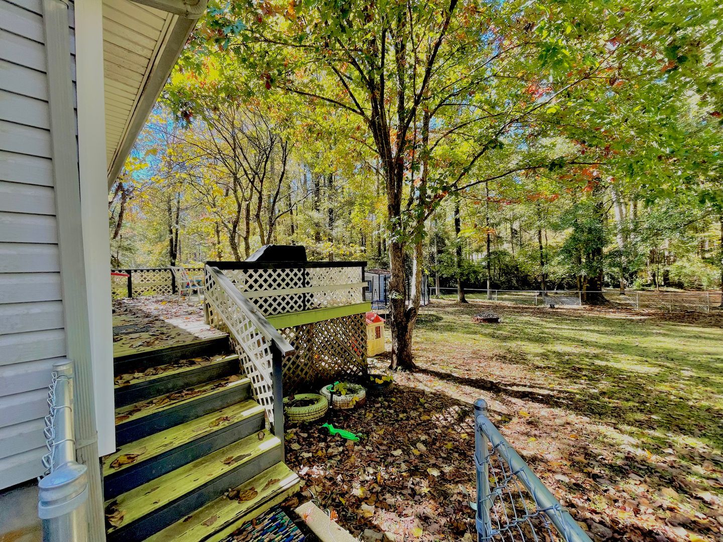 Building Photo - Super cute One Level Home in Auburn