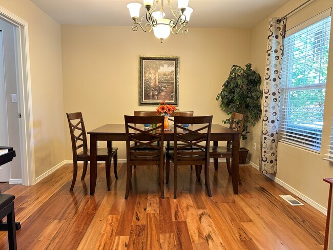 Building Photo - 9416 226th Pl NE