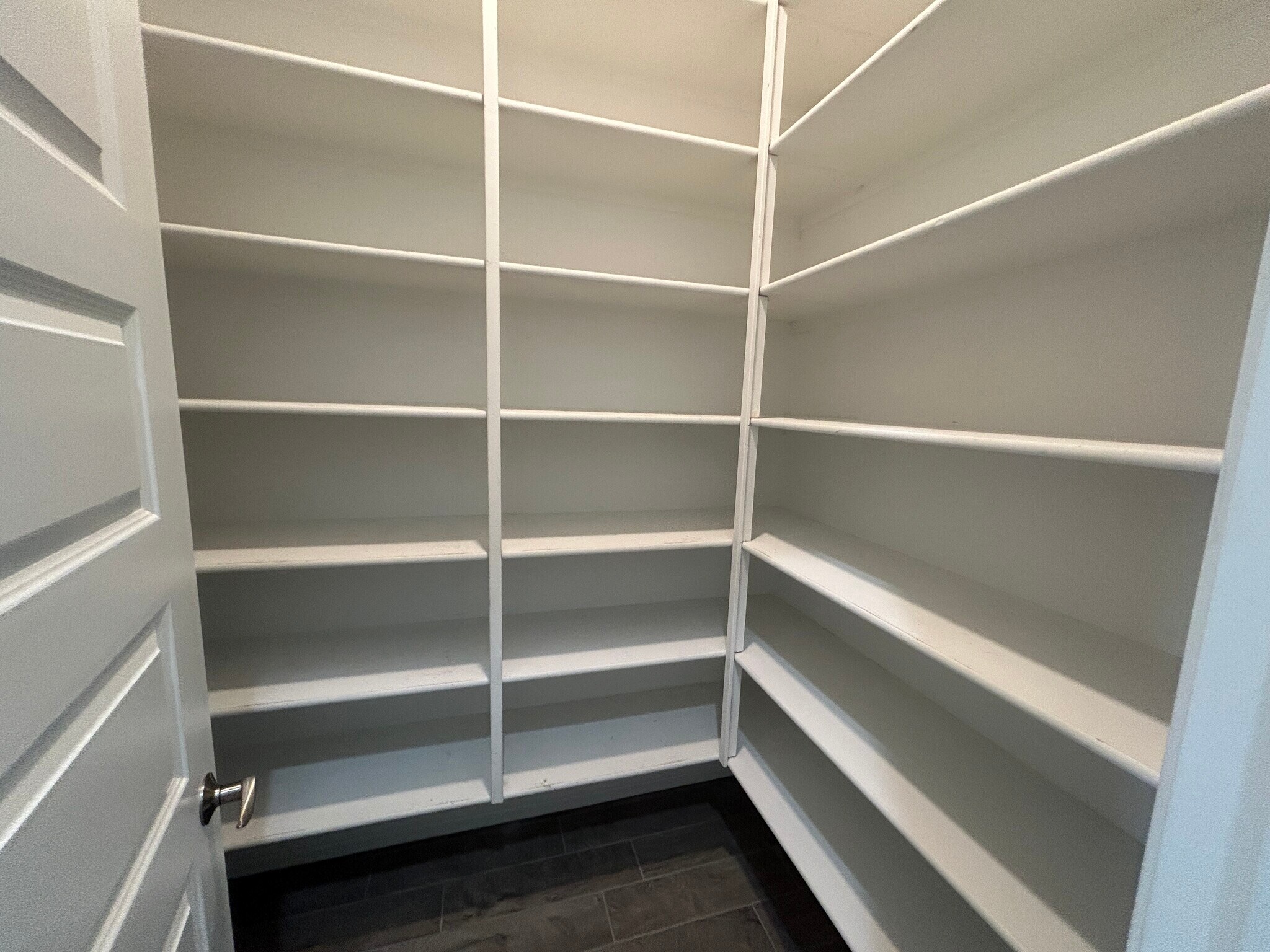 Building Photo - 8731 W Wagon Wheel Dr