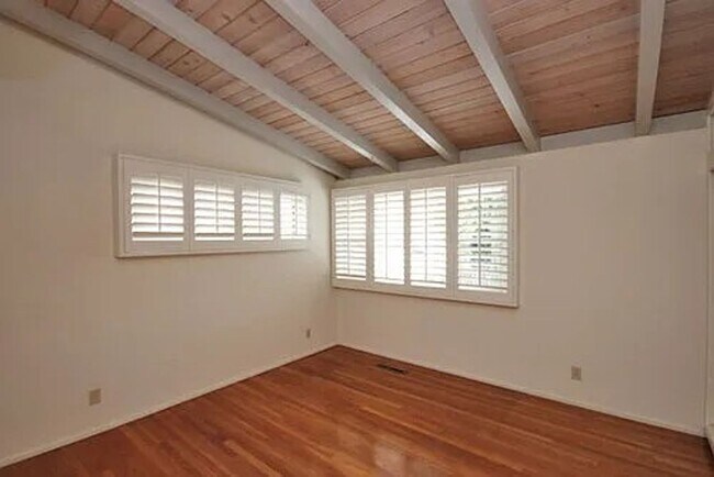 Building Photo - Beautiful 3 bed In Los Angeles