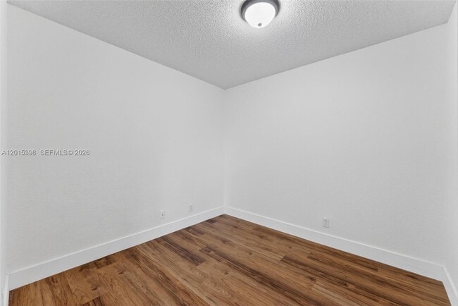 Building Photo - 16889 SW 1st Manor