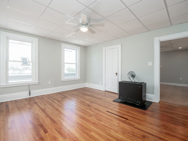 Building Photo - 95 Green Hill Pkwy