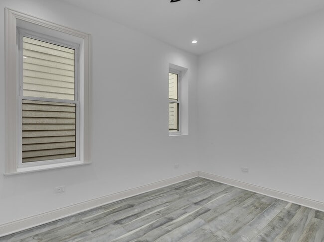 Building Photo - 2109 N Spaulding Ave