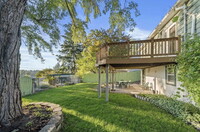 Building Photo - Huge 1 bed duplex near Dwight Merkel Park