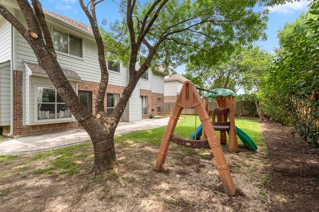 Building Photo - 13507 Country Green Ct