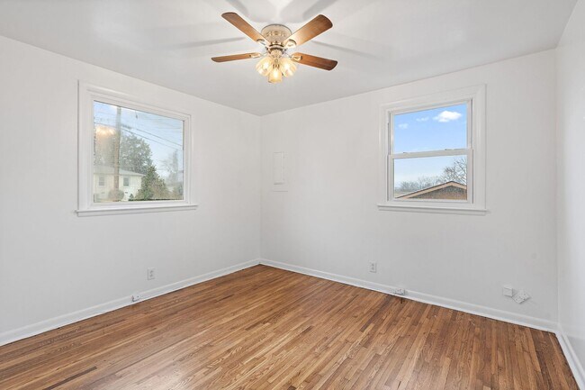 Building Photo - 4068 Boyd Dr