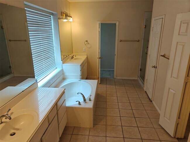 Building Photo - 15319 Truslow Point Ln