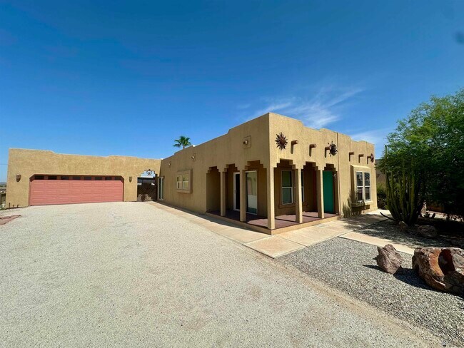 Building Photo - 28702 Canal Ave