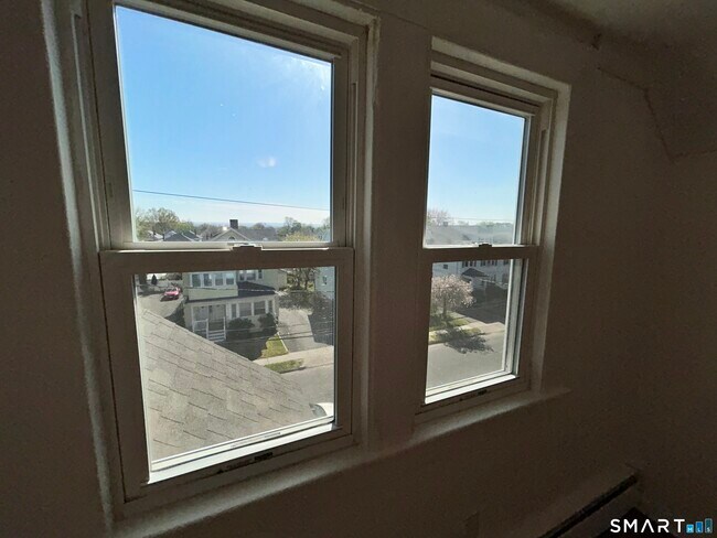 Building Photo - 89-91-91 Newbury St