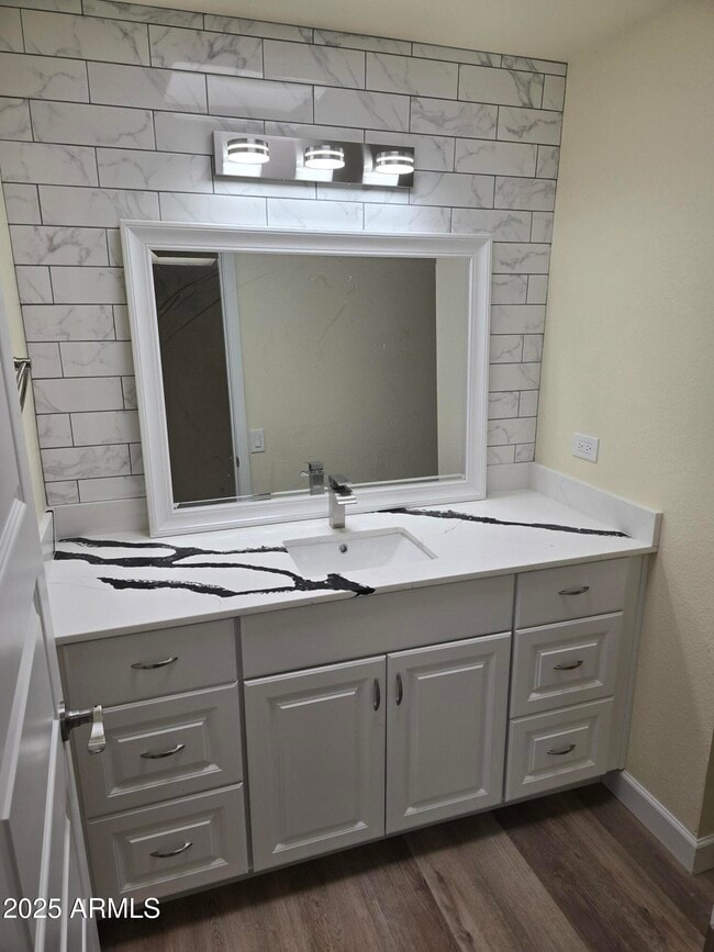 Building Photo - 10838 W Thunderbird Blvd