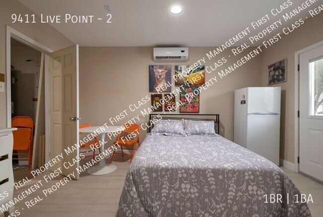 Building Photo - 9411 Live Point